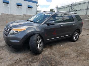  Salvage Ford Explorer