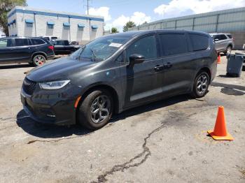  Salvage Chrysler Pacifica