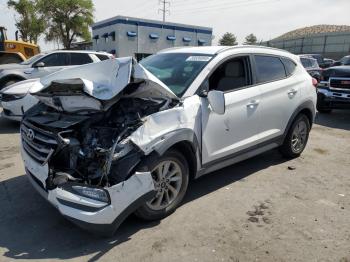  Salvage Hyundai TUCSON