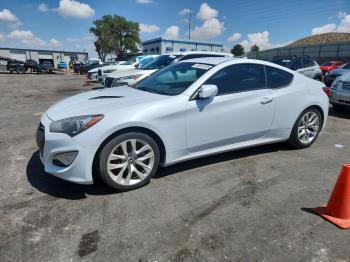  Salvage Hyundai Genesis