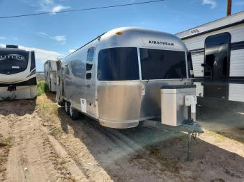  Salvage Airstream Safari