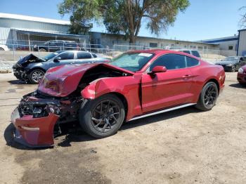  Salvage Ford Mustang