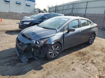  Salvage Nissan Versa