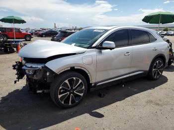  Salvage Vinfast Trading And  Vf 8 Plus
