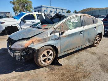  Salvage Toyota Prius