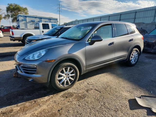  Salvage Porsche Cayenne