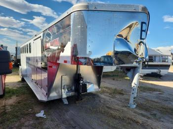  Salvage Sund Horse Trlr