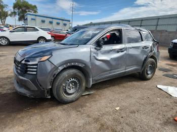  Salvage Nissan Kicks