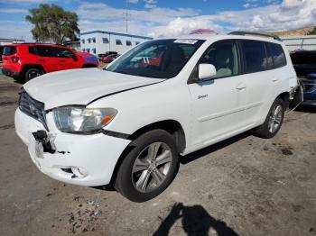  Salvage Toyota Highlander