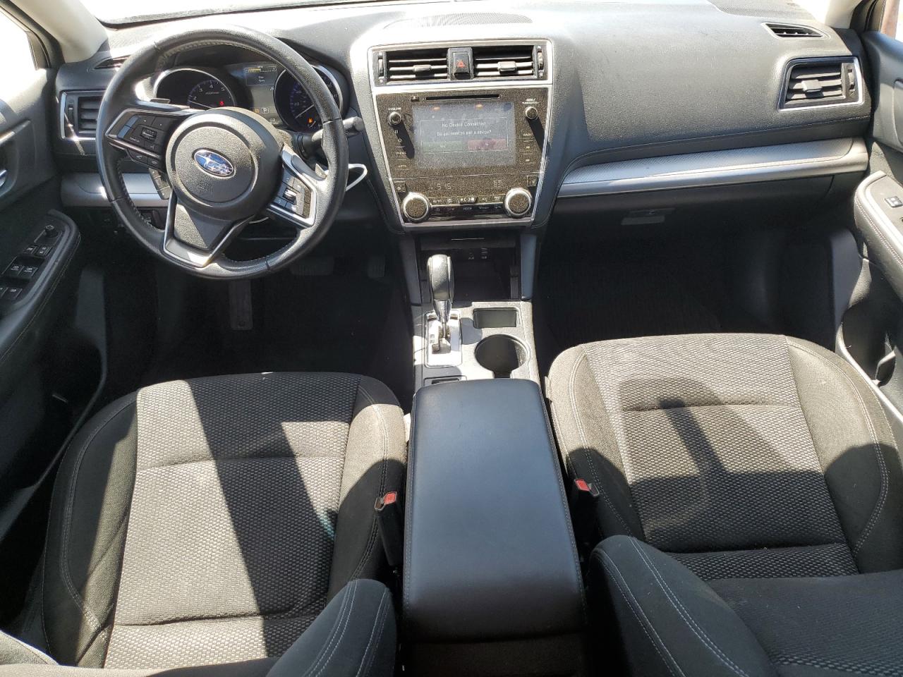 Subaru Outback 2.5i Premium Image 8