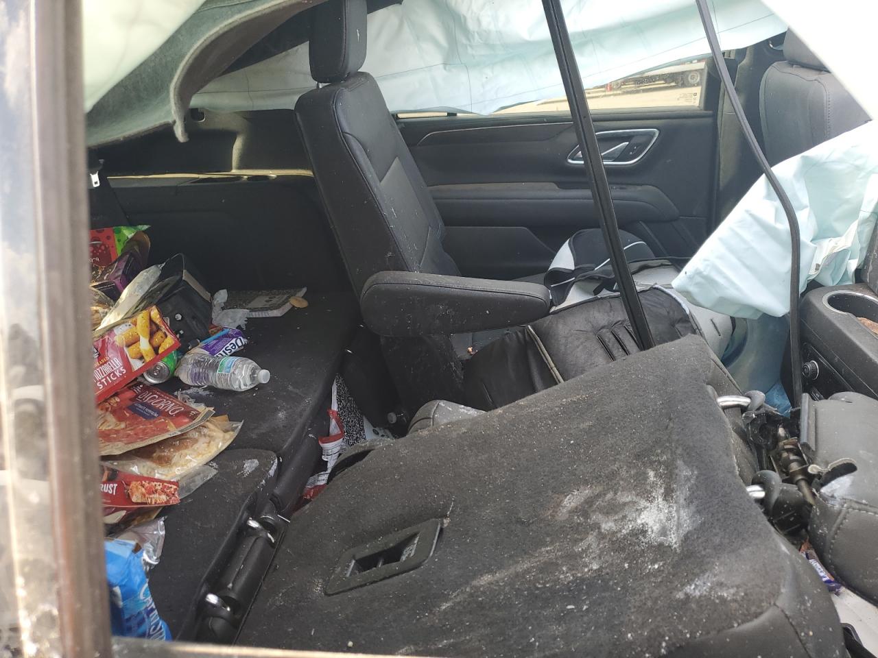 Chevrolet Suburban K1500 Z71 Image 2