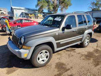  Salvage Jeep Liberty
