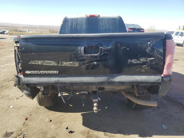 Chevrolet Silverado K1500 Image 10