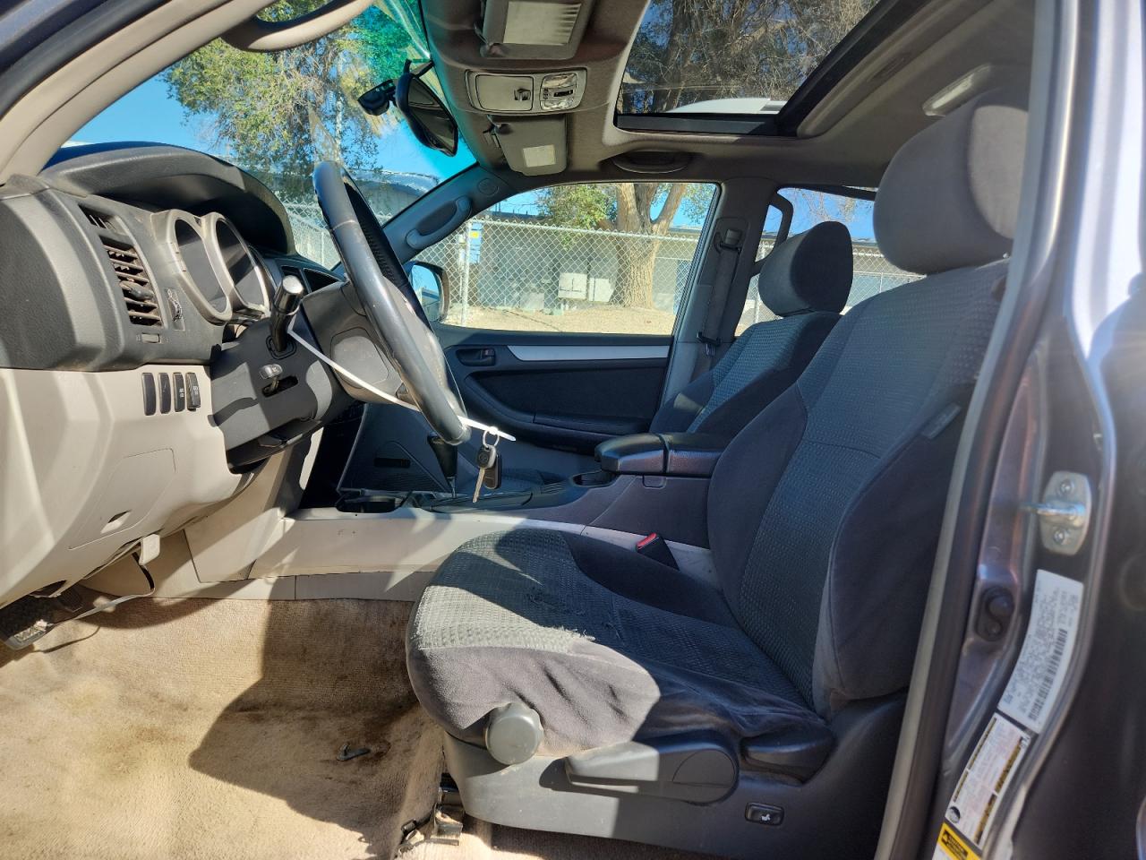 Toyota 4Runner Sr5 Image 6