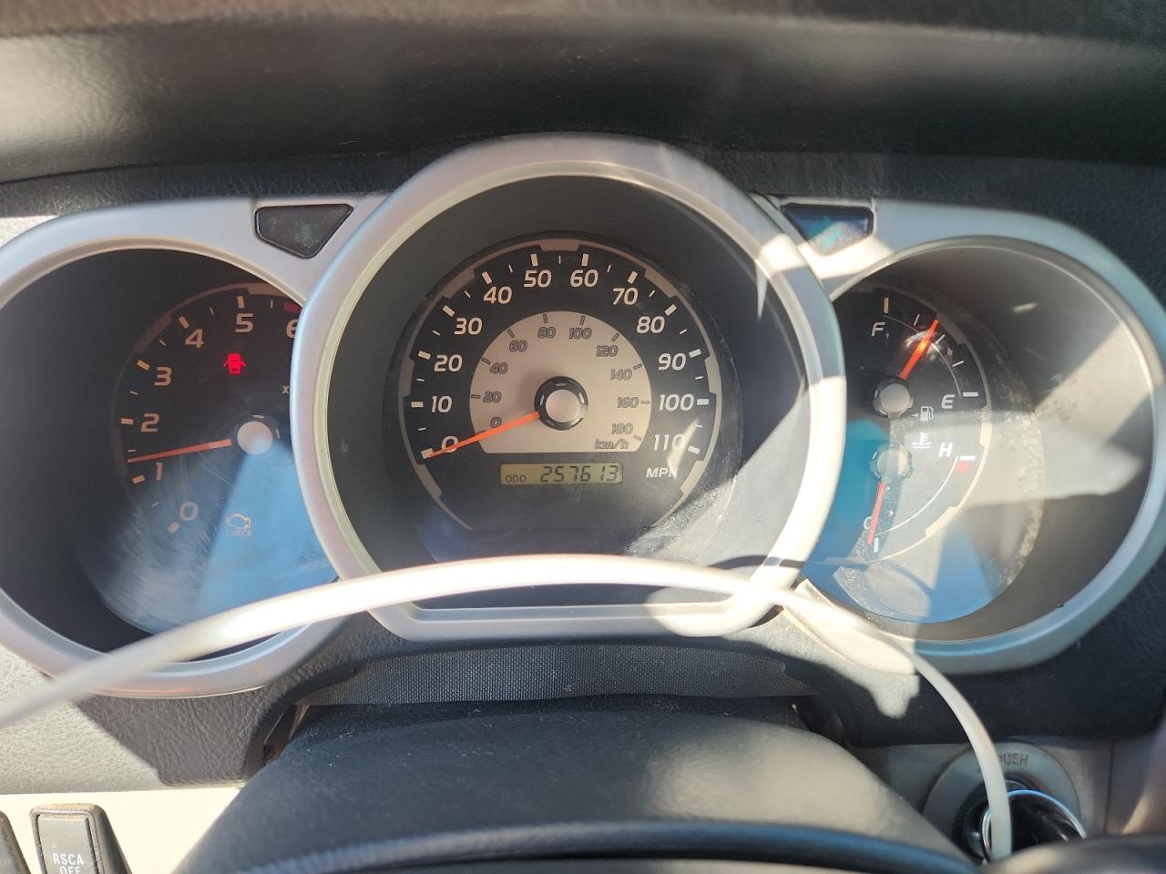 Toyota 4Runner Sr5 Image 8