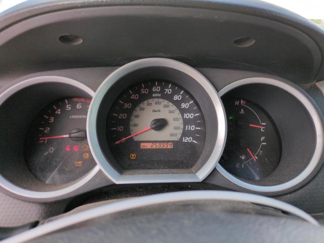 Toyota Tacoma Double Cab Image 4