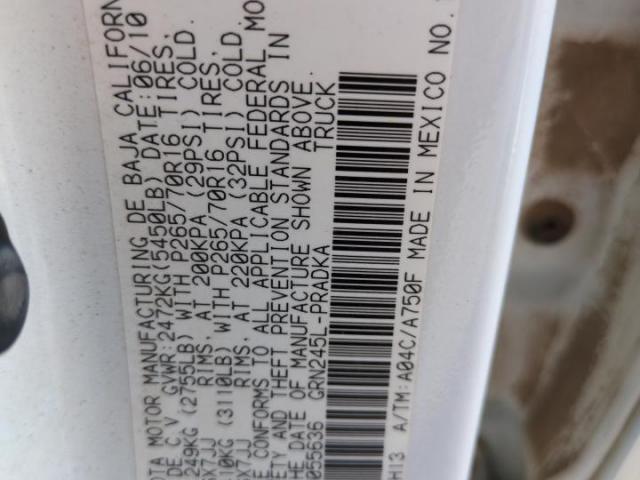 Toyota Tacoma Double Cab Image 10