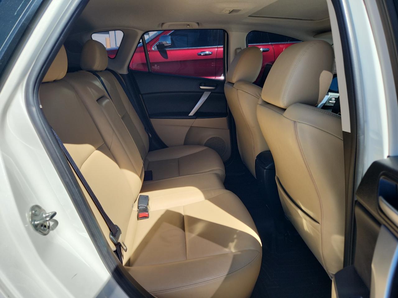 Mazda Mazda3 S Image 10