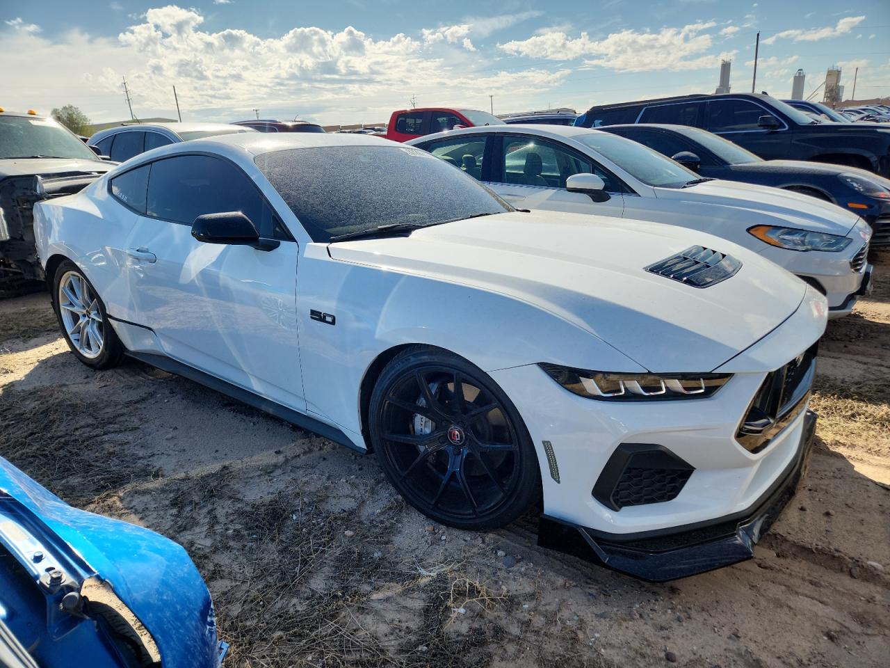 Ford Mustang Gt Image 2