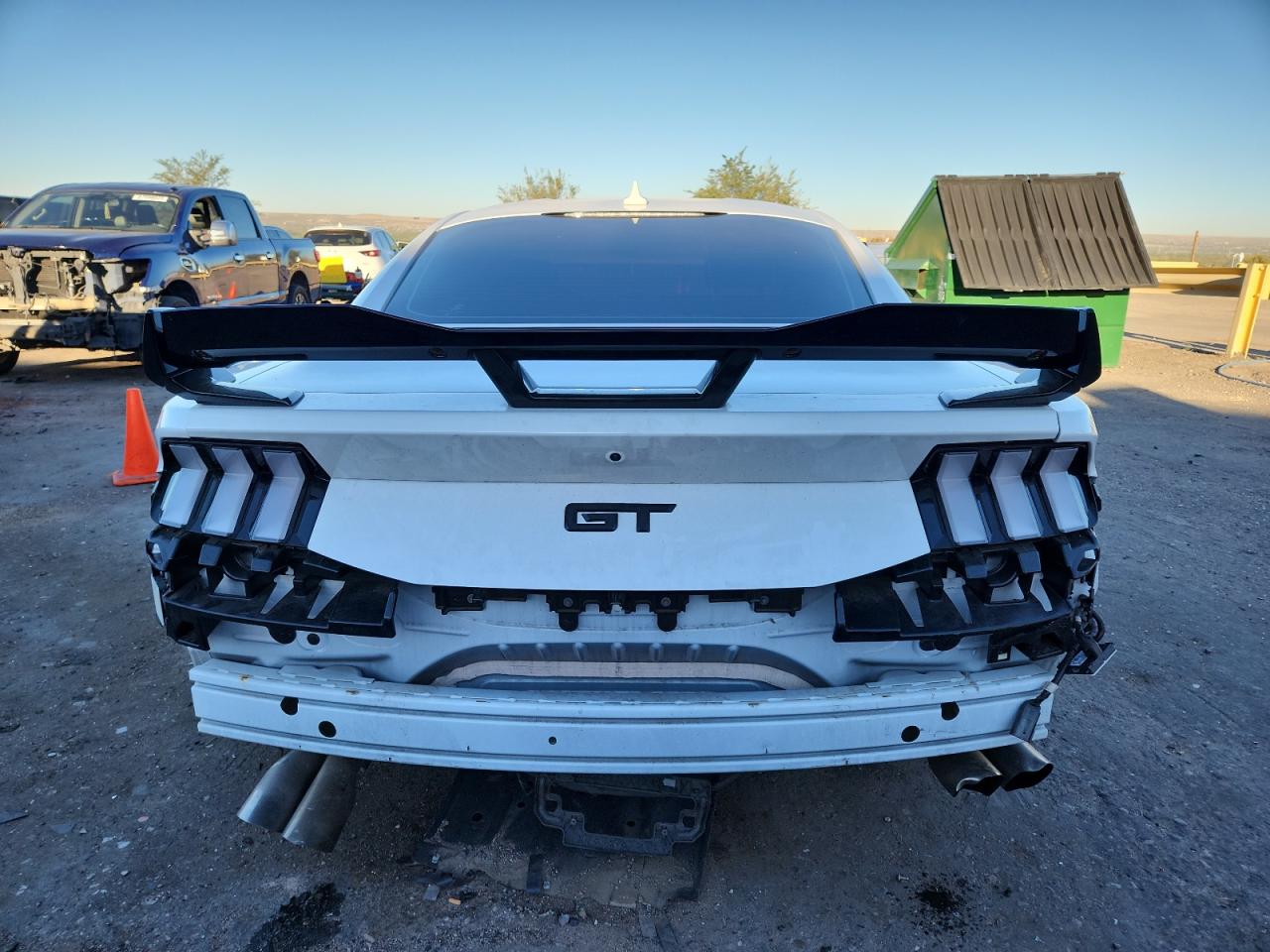 Ford Mustang Gt Image 3