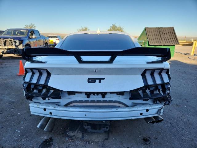 Ford Mustang Gt Image 3