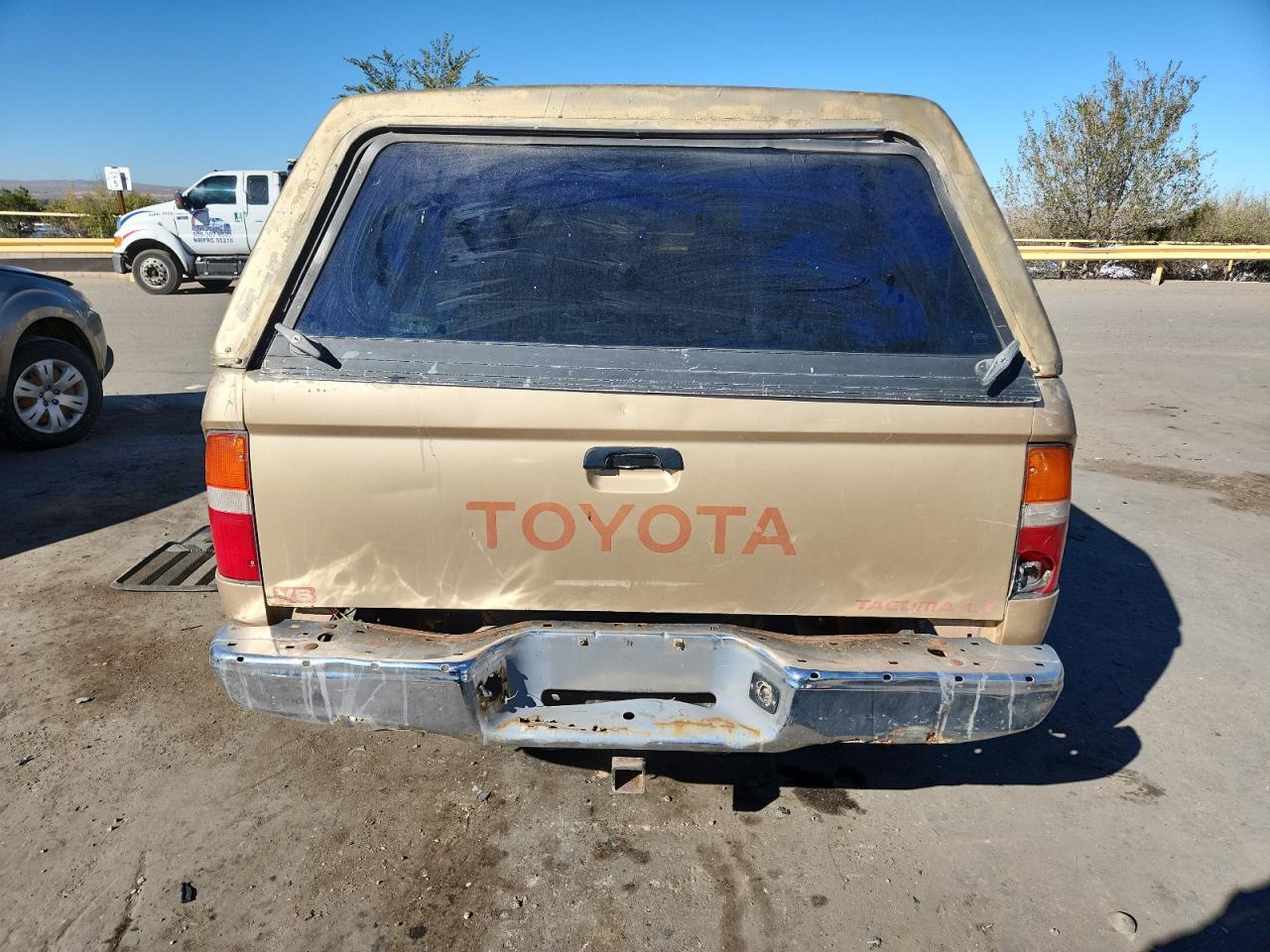 Toyota Tacoma Xtracab Image 5