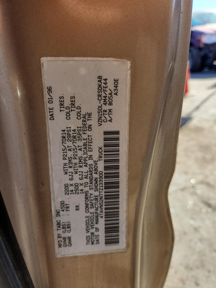 Toyota Tacoma Xtracab Image 3