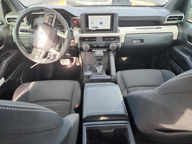 Toyota Tacoma Double Cab Image 10