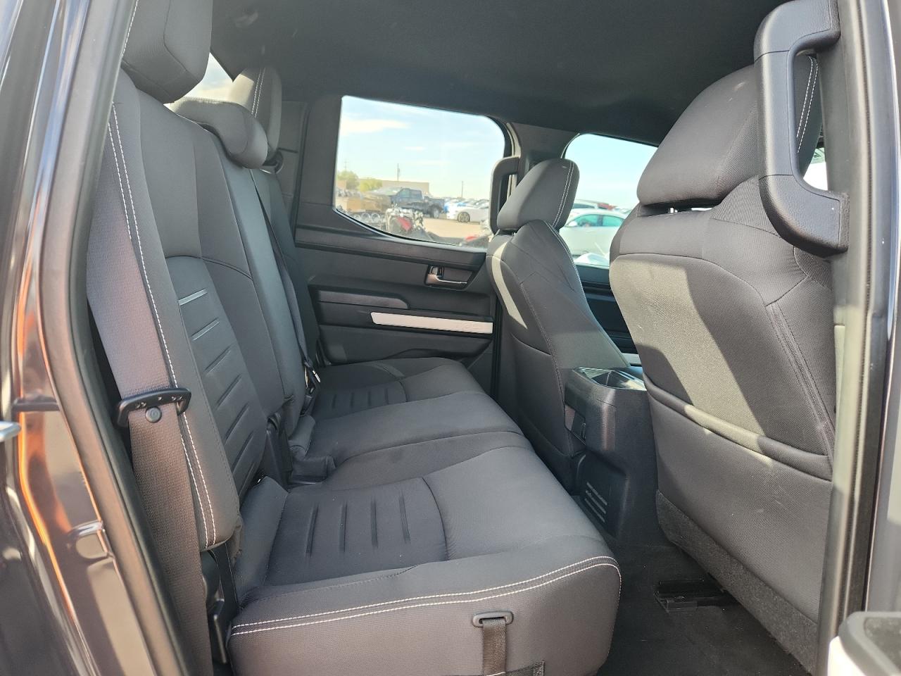 Toyota Tacoma Double Cab Image 13