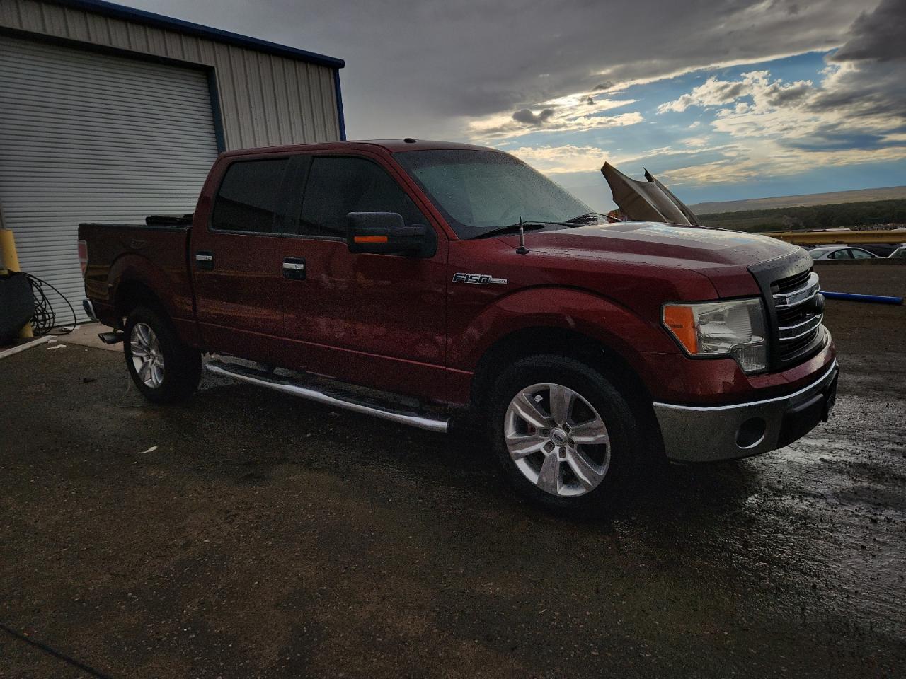 Ford F-150 Supercrew Image 2