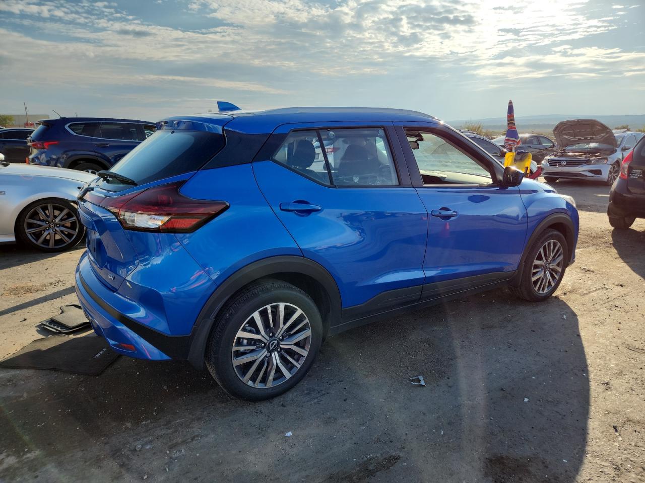 Nissan Kicks Sv Image 6