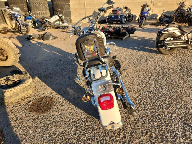 Harley-Davidson Fl Image 4