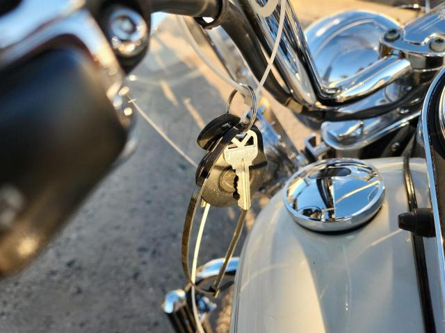 Harley-Davidson Fl Image 5