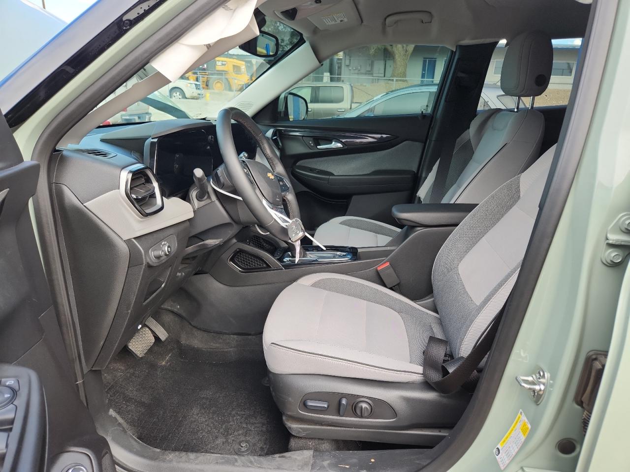 Chevrolet Trailblazer Lt Image 2