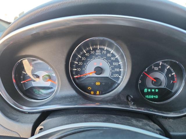 Chrysler 200 Touring Image 8