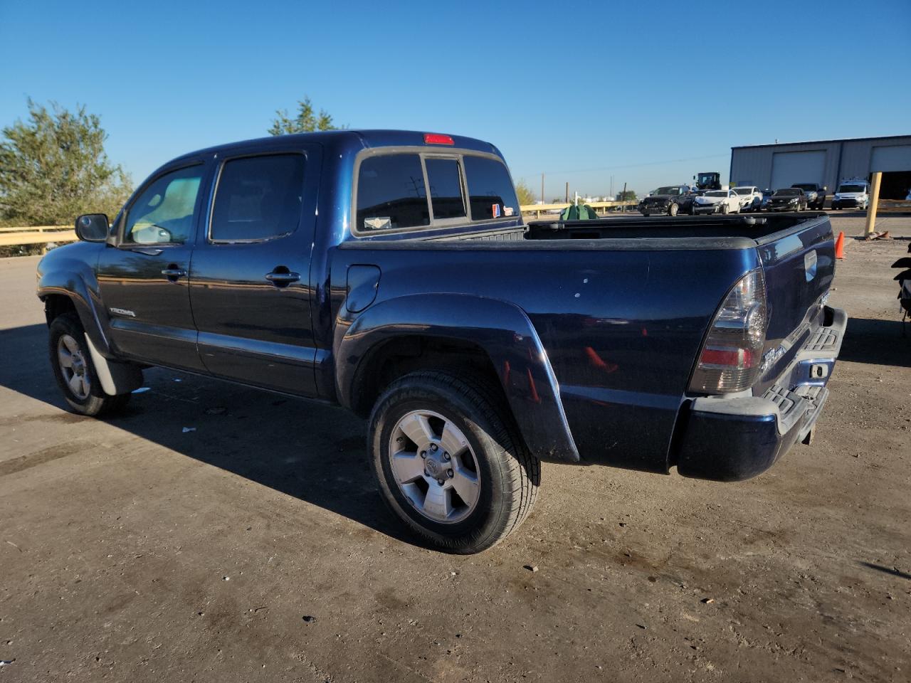 Toyota Tacoma Double Cab Prerunner Image 2