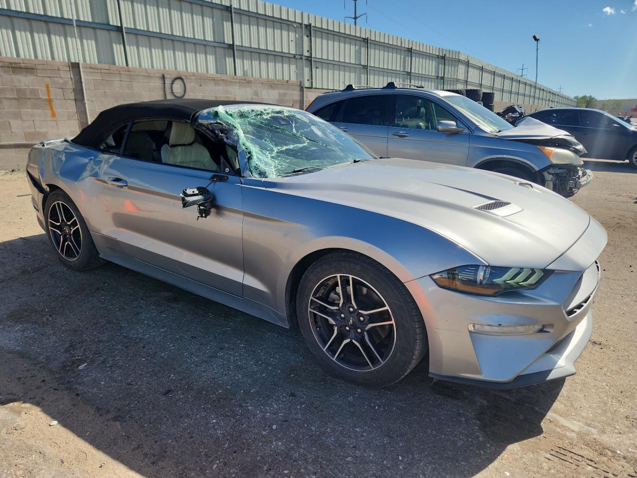 Ford Mustang Image 5