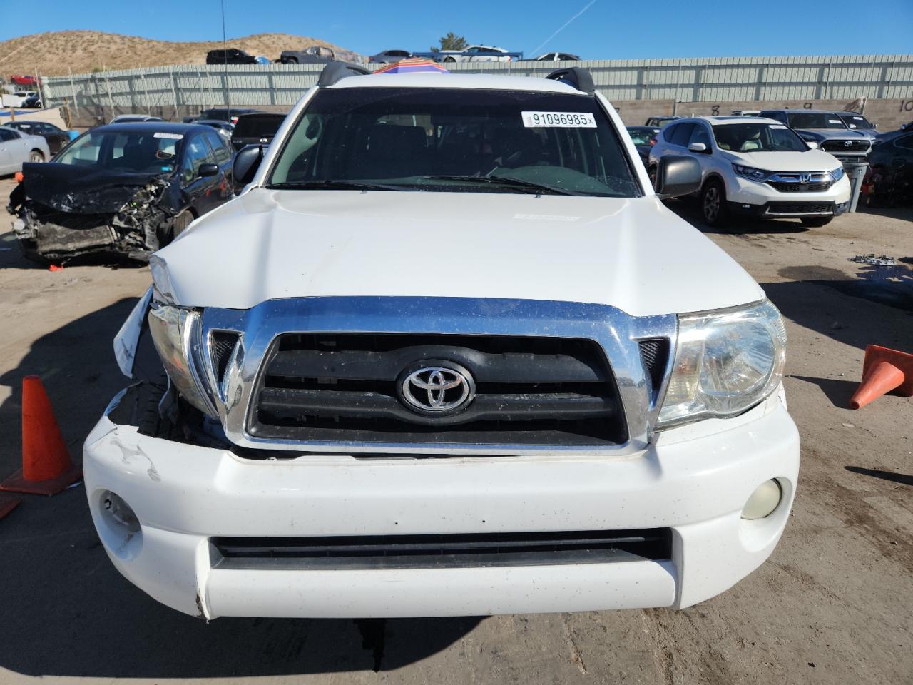 Toyota Tacoma Double Cab Image 3