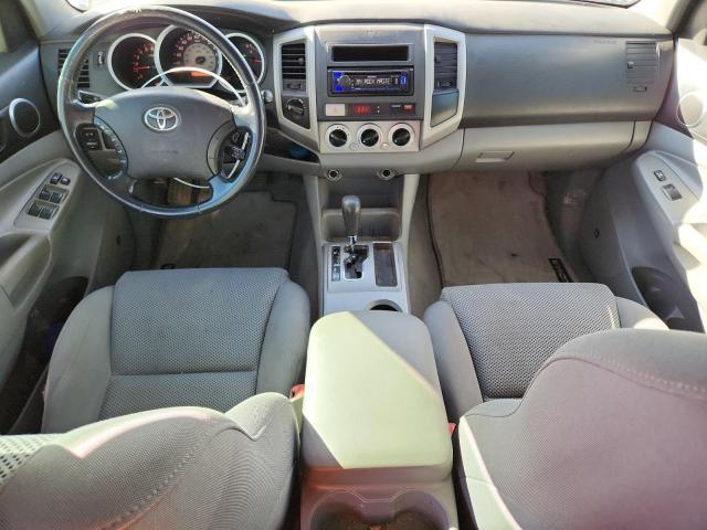 Toyota Tacoma Double Cab Image 9