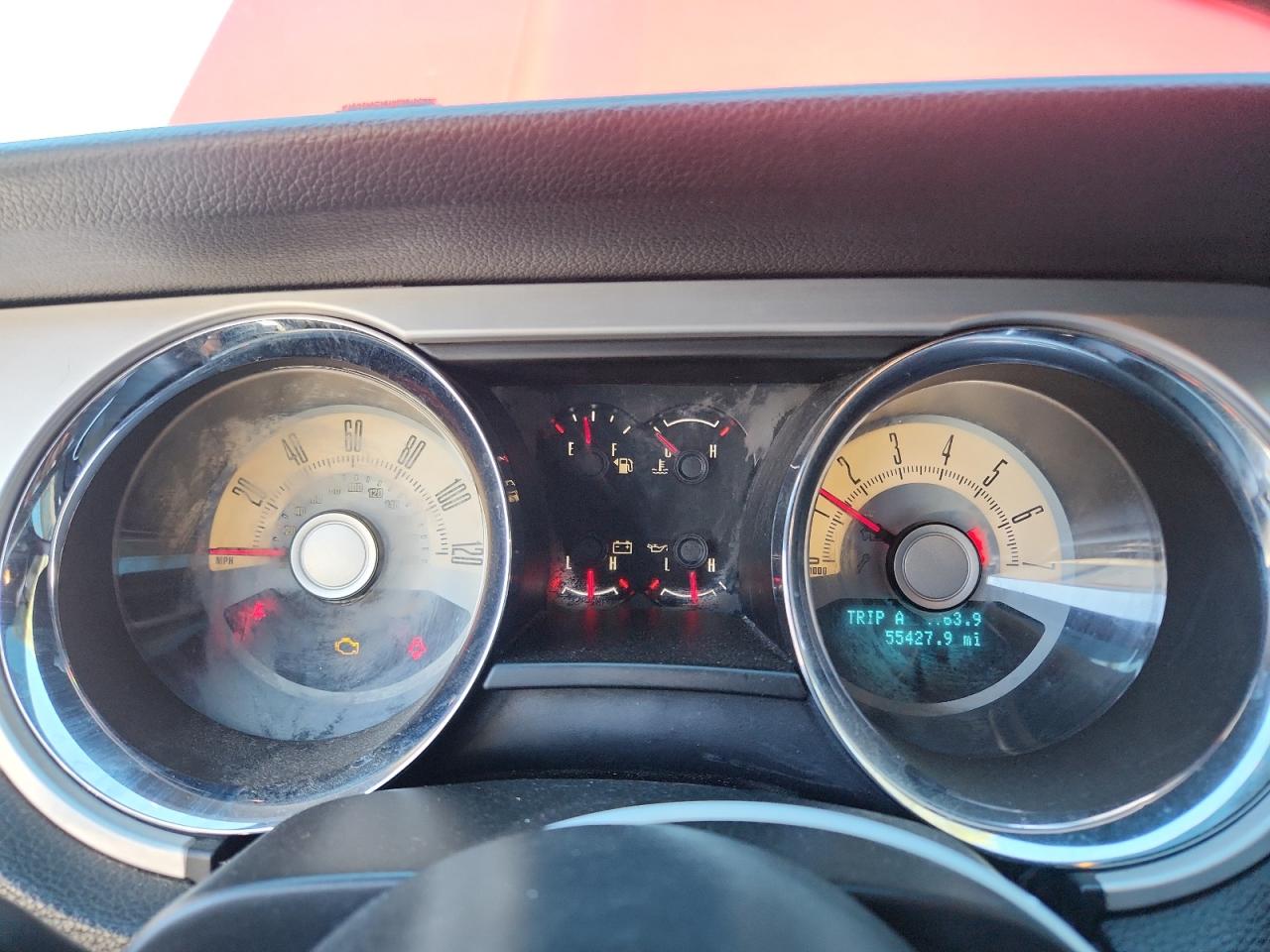 Ford Mustang Image 9