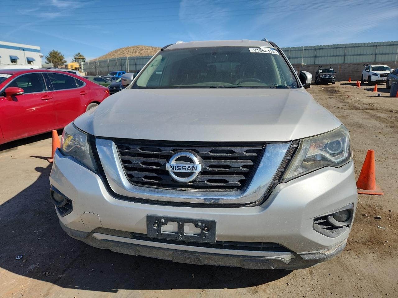 Nissan Pathfinder S Image 13