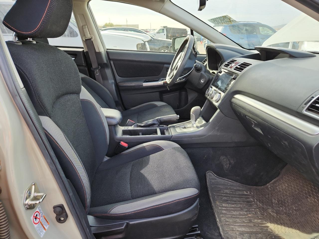 Subaru Crosstrek Premium Image 5