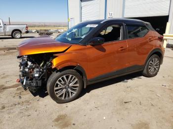  Salvage Nissan Kicks