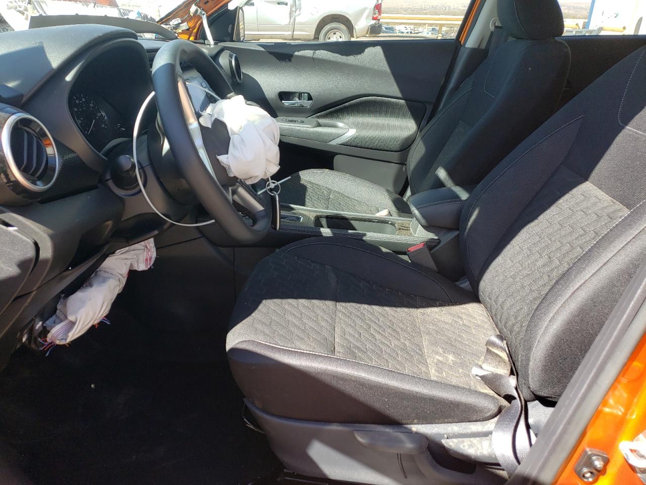 Nissan Kicks Sv Image 6