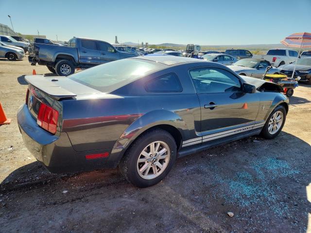 Ford Mustang Image 3