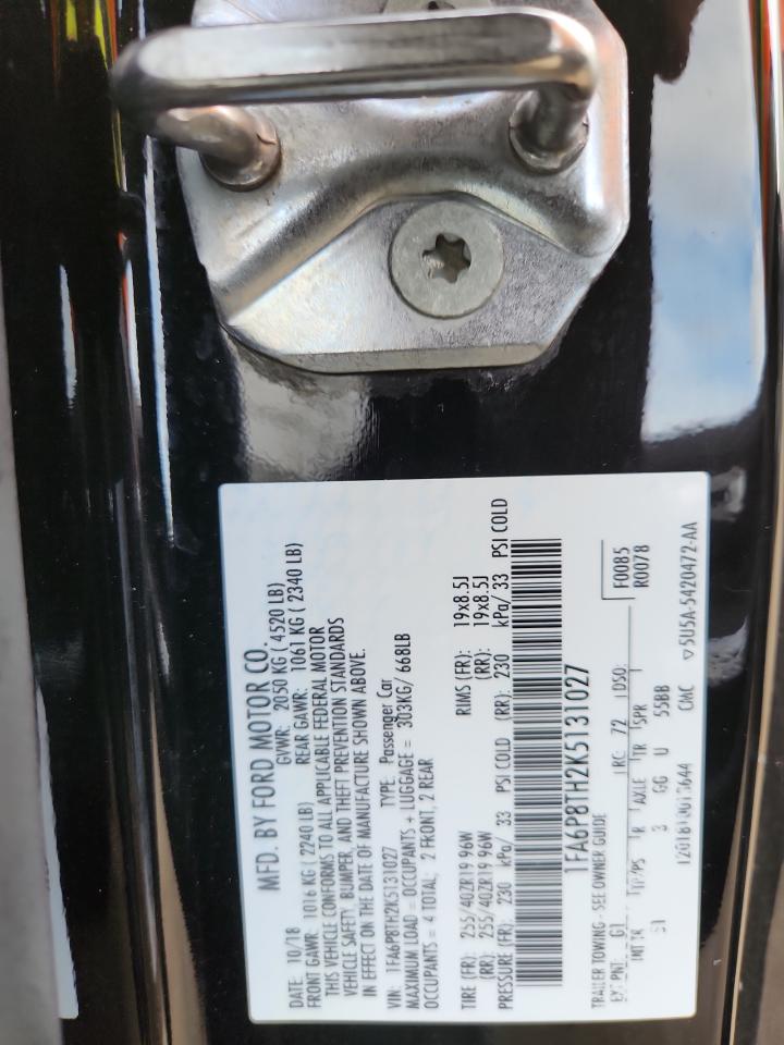 Ford Mustang Image 9