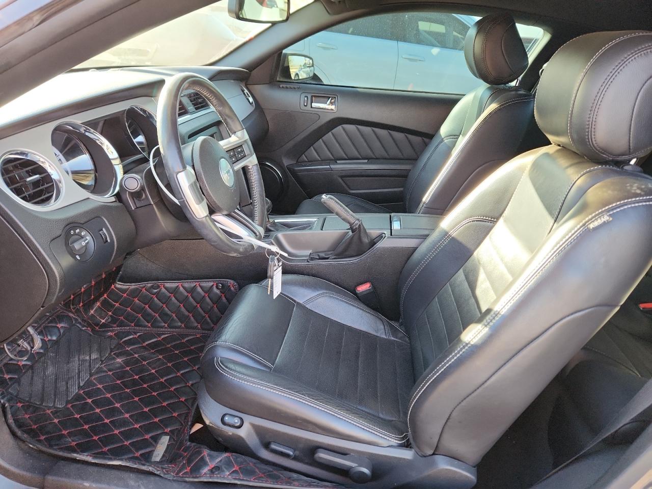 Ford Mustang Gt Image 4