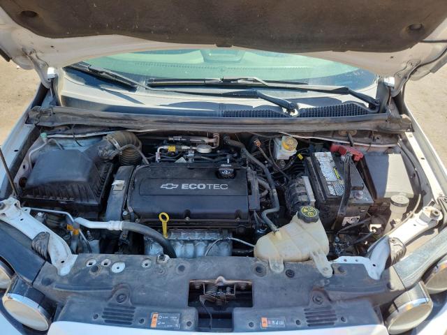 Chevrolet Sonic Lt Image 10