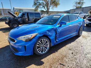  Salvage Kia Stinger