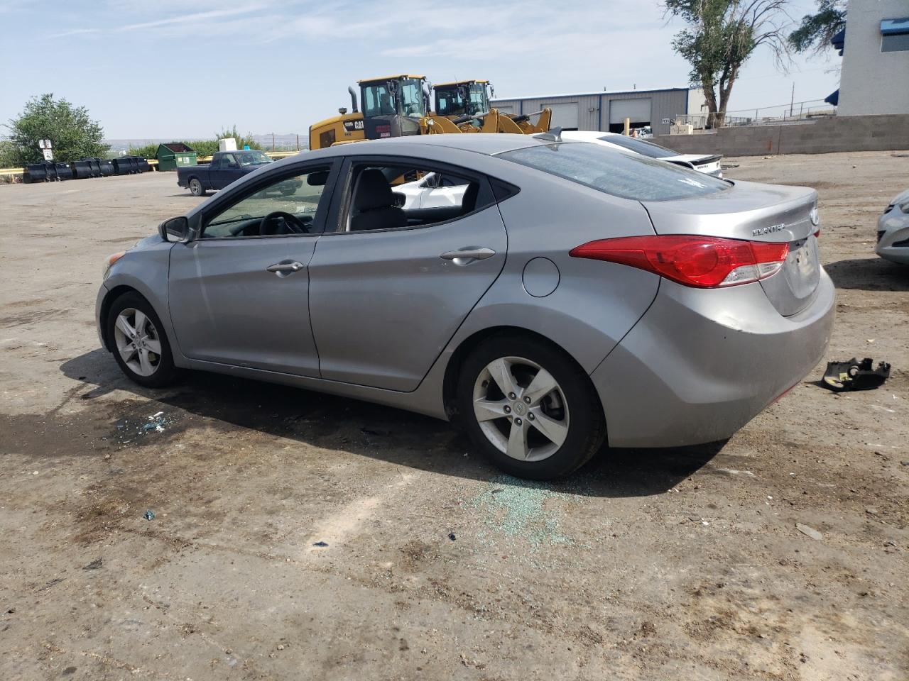 Hyundai ELANTRA Gls Image 2